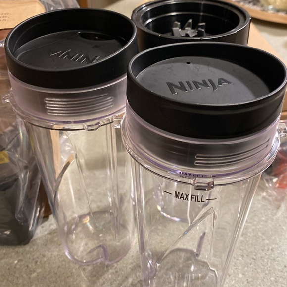 Ninja Professional Kitchen System + Smoothie Blender - Picture 6 of 7